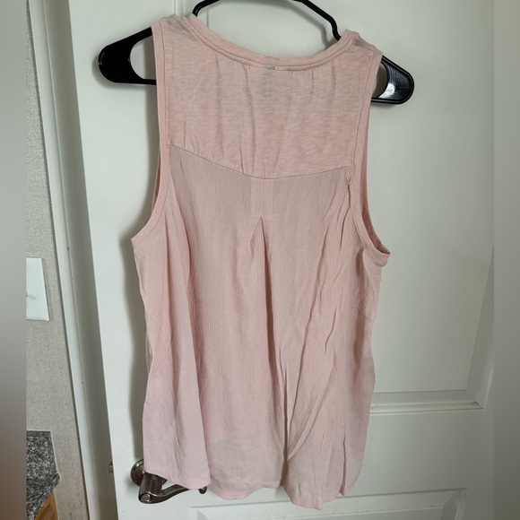 Pink Tank - Picture 4 of 4